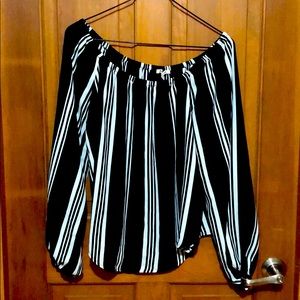 Women’s Cute Stripped Top
